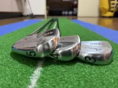 Item thumbnail for item fcb60b6f-a014-44ac-b4b0-2f2d80e91594