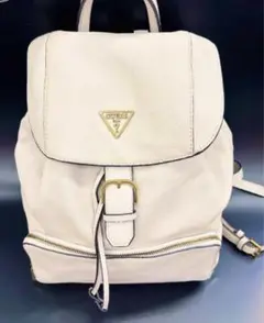 新品未使用☆GUESS ゲス☆ライトベージュ リュックバッグ