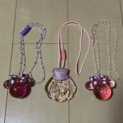 ミニー　ネックレス　光るおもちゃ