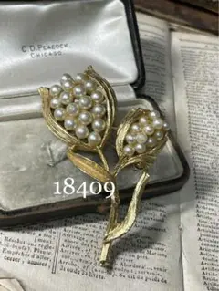 18409 パールのブローチ