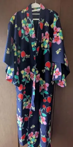 子供用　浴衣　レトロ