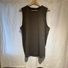 タグ付き ARC'TERYX ノースリーブ M カーキ