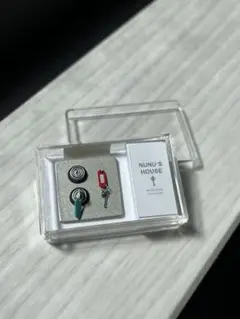 Item thumbnail for item 9b1bee40-ee09-4269-ae69-13100d518918