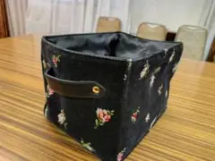 角形バスケット