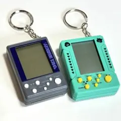 極美品 キーチェーン ミニゲーム スペースインベーダーズ はっピーパッくん
