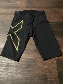 2xu MCS ハーフタイツ　メンズM