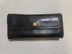 革製品の味が出てます！イルビゾンテ　IL BISONTE ブラック長財布