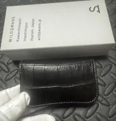 WILDSWANS（ワイルドスワンズ）ヌバックパイソン　薄型名刺入れ・定期入れ WILDSWANS(ワイルドスワンズ) 薄型名刺入れADLER ブラック