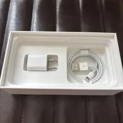 iPhone ライトニングケーブル