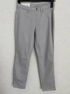 ユニクロ　クロップドレギンスパンツ（グレー）　Ｍ