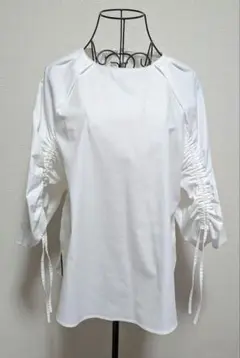 ☆美品☆ホワイト 五分袖 トップス ギャザー