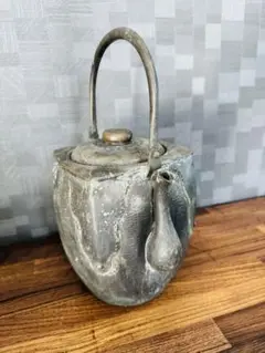 Item thumbnail for item 392d5fe0-3cea-49de-9799-61e74df90aa8