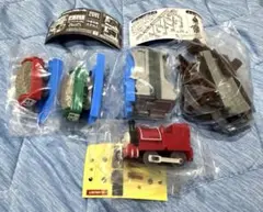 カプセルプラレール　トーマス　ガチャガチャ