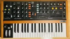 【最安値】Behringer POLY D アナログシンセ（美品・付属品完備） Behringer Poly D アナログシンセサイザー