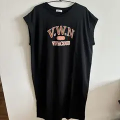 美品 しまむら フレンチスリーブロゴワンピース