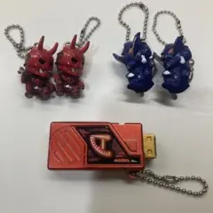 仮面ライダー電王　キーホルダー　チャーム　モモタロス　リュウタロス