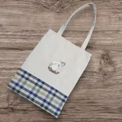 猫好き必見！猫刺繍×ナチュラルペタンコバッグ♡A4・クリアファイル収納可