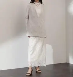 美品 ナチュラルビューティーベーシック リーフスカラップマキシスカート ホワイト