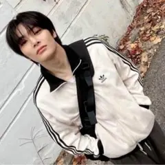 Item thumbnail for item 7ad2e49f-766c-4d5d-a0ae-0aada2082388