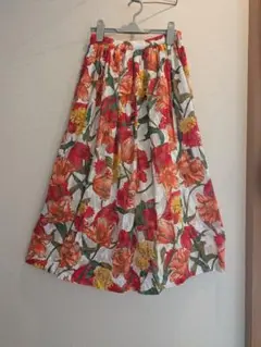 【美品】花柄　フレアロングスカート　М