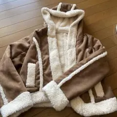 ムートンショートコート