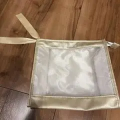 コスメデコルテノベルティポーチ