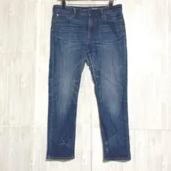 Item thumbnail for item 5d003c5e-e977-476e-877d-41c5a54d2ea7