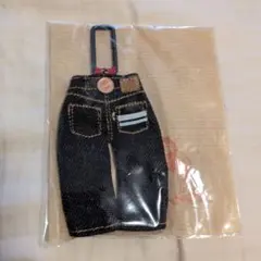 桃太郎ジーンズキーホルダー 児島ジーンズ - モモタロウジーンズ ミニジーンズキーホルダーの