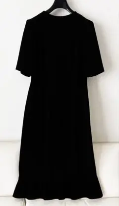 ☆美品☆ブラックフォーマル　半袖ワンピース　YUKI TORII 7号