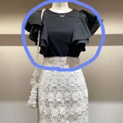 デイシー　Deicy ミークチュール　コンビフリルカシューブラウス　ブラック