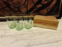 Item thumbnail for item a61cdb35-4b36-4f6e-bbad-c5fb75def366