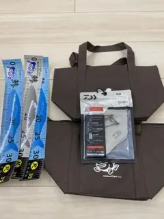 ダイワ マスク DA-9121 グレー 釣具屋オリジナル保冷バッグ、シール