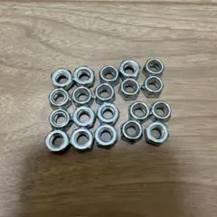 ⭐️六角ロックナット 炭素鋼 亜鉛メッキ M6 x1mm シルバー 20個