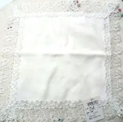 タオルハンカチ（近沢レース店）（三つ葉）（ホワイト）（新品）（未使用）タグ付き