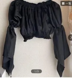 Garam garam 黒オフショルダー トップス