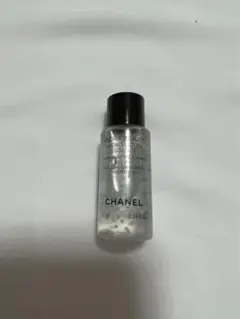 CHANEL イドゥラ ビューティーマイクロリクィッドエッセンス