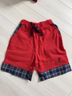 赤いハーフパンツ チェック柄