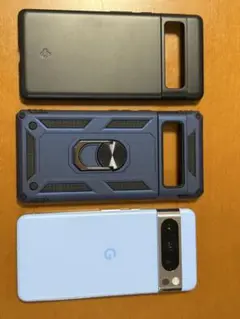 Google Pixel 8 Proスマホとスマホケース2点