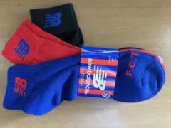 新品未使用品　FC東京×ニューバランス3色ソックス短丈（27-29センチ）
