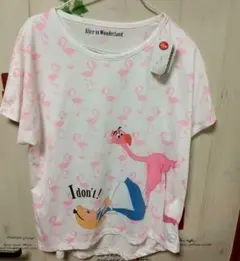 新品。Disney Store アリス・イン・ワンダーランド Tシャツ Lサイズ