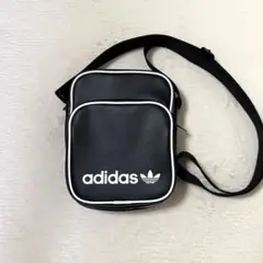 adidas ショルダーバッグ ブラック
