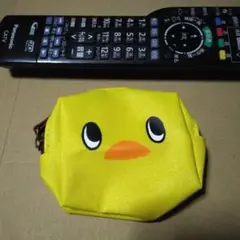 ひよこ顔ポーチ キャラクターラボ