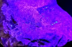 【超稀産】燐灰ウラン鉱　オーチュナイトAutunite・４g（ドイツ産鉱物標本） 超稀産】燐灰ウラン鉱 オーチュナイトAutunite・4g（ドイツ産