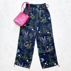 極美品✨TICCA ティッカ フラワープリントパンツ 総柄 サテン F