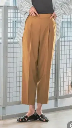 GLOBAL WORK ウツクシルエットDRYテーパードパンツ マスタード