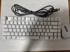 ゲーミングキーボードとマウス