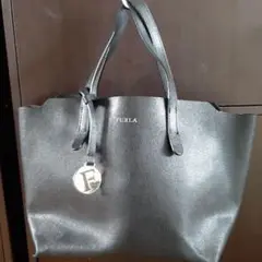FURLA サリー