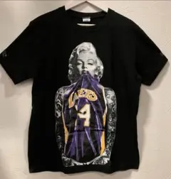 男女兼用 少数入荷！LAKERS×マリリンモンロー Tシャツ/黒