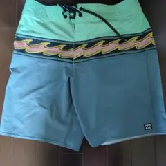 Billabong サーフショーツ ミントグリーン/グレー