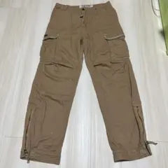ABERCRONBIE AND FITCH ズボン新品　sサイズ